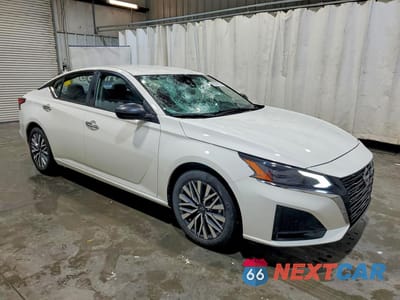 Czwarte zdjęcie samochodu z boku: 2025 NISSAN ALTIMA SV VIN:1N4BL4DV7SN399191 - miniatura