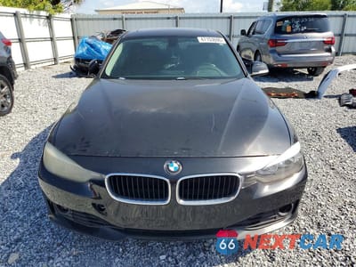 Piąte zdjęcie samochodu w środku: 2013 BMW 328 I VIN:WBA3A5C50DJ461047 - miniatura