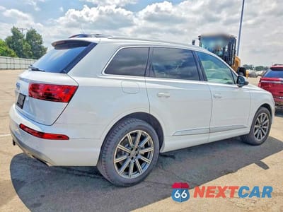 Trzecie zdjęcie samochodu z tyłu: 2019 AUDI Q7 PREMIUM PLUS VIN:WA1LAAF70KD023577 - miniatura