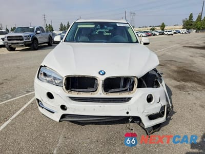 Piąte zdjęcie samochodu w środku: 2014 BMW X5 SDRIVE35I VIN:5UXKR2C57E0H32250 - miniatura