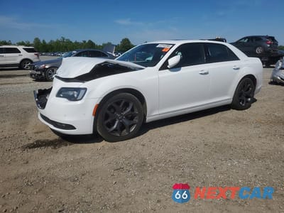 2023 CHRYSLER 300 S 2C3CCABG3PH641156 - główne zdjęcie licytacji z USA - miniatura