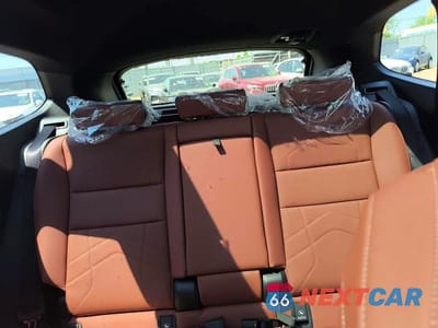 Zdjęcie 11 z 14 samochodu: 2026 BMW X1 XDRIVE28I VIN:WBX73EF09T5594589 - miniatura