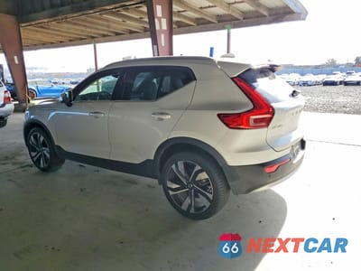 Drugie zdjęcie samochodu z przodu: 2023 VOLVO XC40 ULTIMATE VIN:YV4L12UA3P2981476 - miniatura