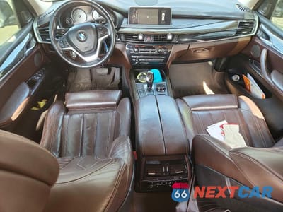 Zdjęcie 8 z 13 samochodu: 2016 BMW X5 XDRIVE50I VIN:5UXKR6C51G0J80980 - miniatura