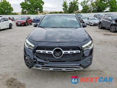 Piąte zdjęcie samochodu w środku: 2021 MERCEDES-BENZ GLA 250 4MATIC VIN:W1N4N4HB9MJ162895 - miniatura