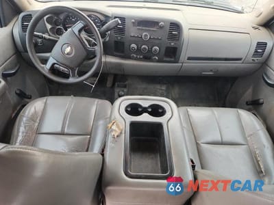 Zdjęcie 8 z 12 samochodu: 2012 CHEVROLET SILVERADO K2500 HEAVY DUTY VIN:1GC1KVC82CF209304 - miniatura