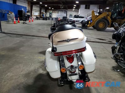 Czwarte zdjęcie samochodu z boku: 2012 KAWASAKI VN1700 A VIN:JKBVNRA12CA009032 - miniatura