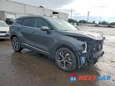 Czwarte zdjęcie samochodu z boku: 2024 KIA SPORTAGE EX VIN:5XYK3CDF3RG222622 - miniatura
