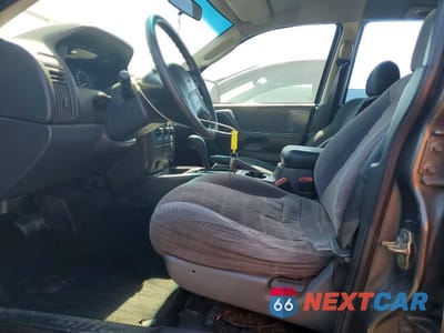 Zdjęcie 7 z 13 samochodu: 2002 JEEP GRAND CHEROKEE LAREDO VIN:1J4GX48S32C146122 - miniatura