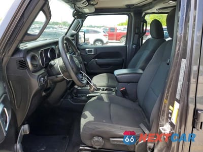 Zdjęcie 7 z 13 samochodu: 2023 JEEP GLADIATOR SPORT VIN:1C6HJTAG1PL546514 - miniatura