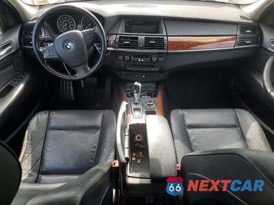 Zdjęcie 8 z 13 samochodu: 2011 BMW X5 VIN:5UXZV4C54BL403745 - miniatura