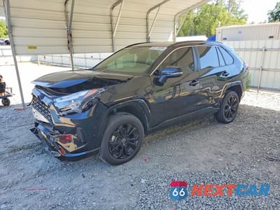 2023 TOYOTA RAV4 SE JTM16RFV1PJ034091 - główne zdjęcie licytacji z USA - miniatura