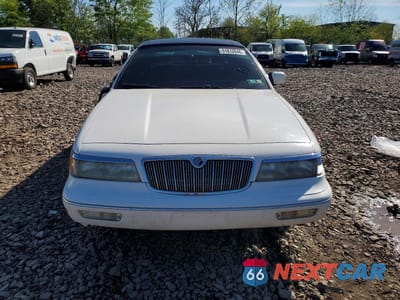 Piąte zdjęcie samochodu w środku: 1996 MERCURY GRAND MARQUIS GS VIN:2MELM74W3TX617986 - miniatura