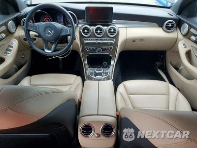 Zdjęcie 8 z 12 samochodu: 2018 MERCEDES-BENZ C 300 4MATIC VIN:55SWF4KB8JU242678 - miniatura