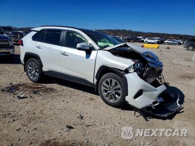 Czwarte zdjęcie samochodu z boku: 2019 TOYOTA RAV4 LIMITED VIN:JTMN1RFV5KD501682 - miniatura