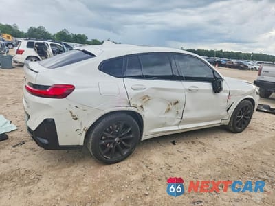 Trzecie zdjęcie samochodu z tyłu: 2022 BMW X4 XDRIVE30I VIN:5UX33DT00N9K27116 - miniatura