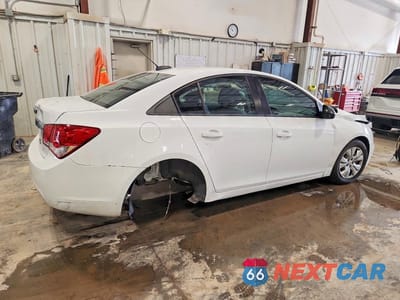 Trzecie zdjęcie samochodu z tyłu: 2015 CHEVROLET CRUZE LS VIN:1G1PB5SG0F7237113 - miniatura