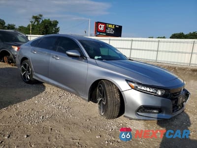 Czwarte zdjęcie samochodu z boku: 2020 HONDA ACCORD VIN:1HGCV1F37LA117483 - miniatura