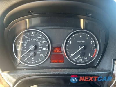 Zdjęcie 9 z 12 samochodu: 2008 BMW 335 I VIN:WBAWL73548PX59087 - miniatura