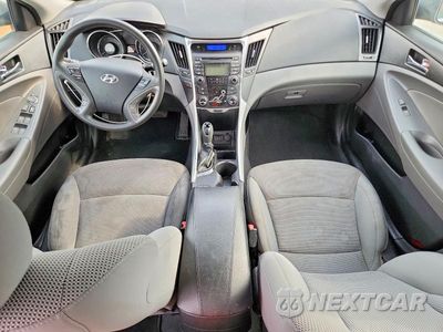 Zdjęcie 8 z 12 samochodu: 2013 HYUNDAI SONATA GLS VIN:5NPEB4AC3DH792153 - miniatura
