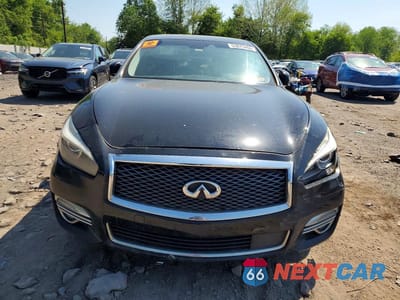 Piąte zdjęcie samochodu w środku: 2015 INFINITI Q70L 3.7 VIN:JN1BY1PR1FM831667 - miniatura