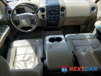 Zdjęcie 8 z 12 samochodu: 2005 FORD F150 SUPERCREW VIN:1FTRW12W35KC30883 - miniatura