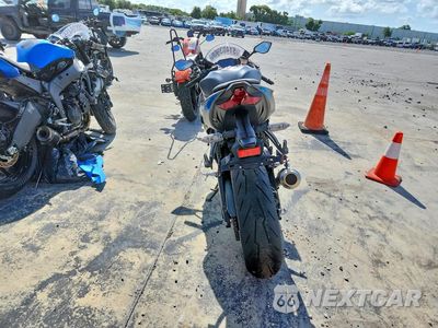 Czwarte zdjęcie samochodu z boku: 2025 KAWASAKI ZX636 K VIN:JKBZXJK10SA008696 - miniatura