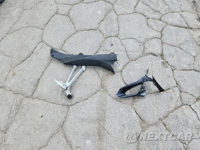 Zdjęcie 9 z 10 samochodu: 2008 SUZUKI GSX-R750 VIN:JS1GR7LAX82103339 - miniatura
