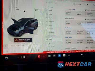 Zdjęcie 9 z 13 samochodu: 2025 TESLA MODEL Y VIN:7SAYGDEE1SA360036 - miniatura