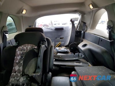 Zdjęcie 10 z 13 samochodu: 2005 CHRYSLER PACIFICA TOURING VIN:2C4GM68485R287162 - miniatura