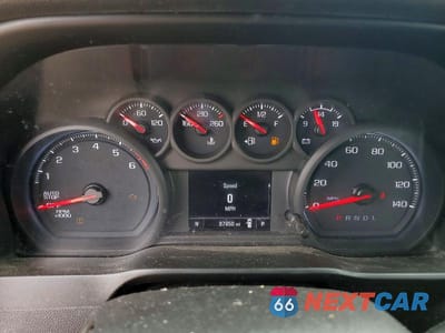 Zdjęcie 9 z 12 samochodu: 2021 CHEVROLET SILVERADO C1500 VIN:3GCNWAEK9MG318334 - miniatura