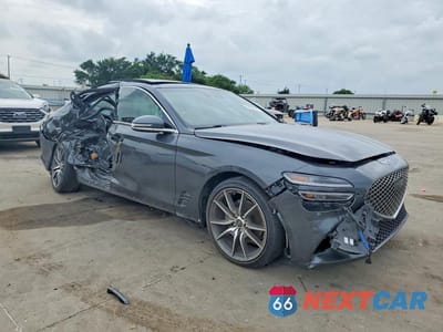 Czwarte zdjęcie samochodu z boku: 2022 GENESIS G70 2.0T VIN:KMTG34TA9NU086850 - miniatura