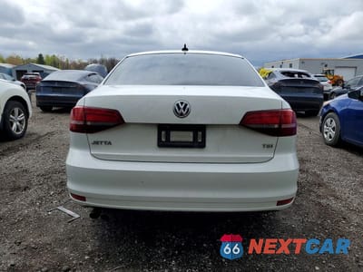 Zdjęcie 6 z 12 samochodu: 2016 VOLKSWAGEN JETTA SE VIN:3VWD67AJ9GM302424 - miniatura