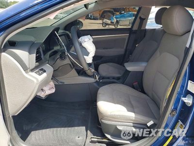 Zdjęcie 7 z 12 samochodu: 2019 HYUNDAI ELANTRA SEL VIN:5NPD84LF0KH452568 - miniatura
