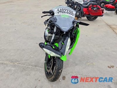 Drugie zdjęcie samochodu z przodu: 2018 KAWASAKI EX400 VIN:JKAEXKG19JDA09332 - miniatura
