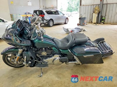 Trzecie zdjęcie samochodu z tyłu: 2021 HARLEY-DAVIDSON FLTRK VIN:1HD1KZF17MB667529 - miniatura