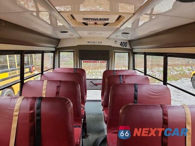 Zdjęcie 6 z 10 samochodu: 2012 CHEVROLET EXPRESS G3500 SCHOOL BUS VIN:1GB3G3BG8C1136688 - miniatura