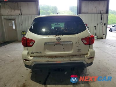 Zdjęcie 6 z 13 samochodu: 2017 NISSAN PATHFINDER SL VIN:5N1DR2MM6HC909639 - miniatura