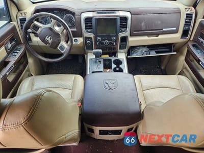 Zdjęcie 8 z 12 samochodu: 2013 RAM 1500 LARAMIE VIN:1C6RR7NT1DS517236 - miniatura