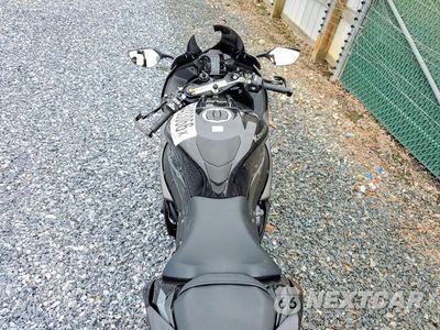 Zdjęcie 6 z 9 samochodu: 2026 KAWASAKI ZX1003 A VIN:JKBZXXA13TA000968 - miniatura