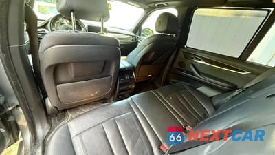 Zdjęcie 6 z 10 samochodu: 2017 BMW X5 XDRIVE35I VIN:5UXKR0C36H0V71913 - miniatura