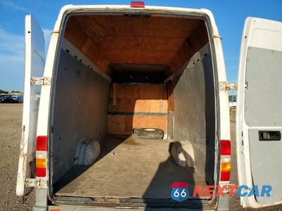 Zdjęcie 10 z 13 samochodu: 2006 DODGE SPRINTER 2500 DELIVERY VAN VIN:WD0PD744X65912808 - miniatura