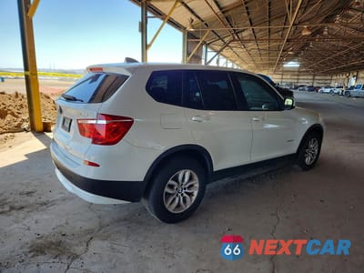 Trzecie zdjęcie samochodu z tyłu: 2011 BMW X3 XDRIVE28I VIN:5UXWX5C58BLK59037 - miniatura