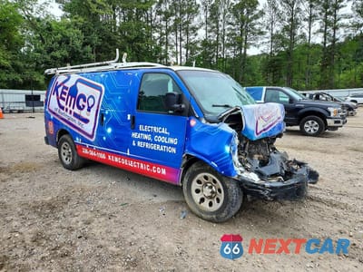 Czwarte zdjęcie samochodu z boku: 2014 CHEVROLET EXPRESS G1500 VIN:1GCSGAFX1E1110300 - miniatura