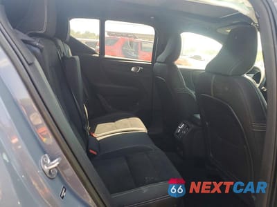 Zdjęcie 11 z 14 samochodu: 2023 VOLVO XC40 RECHARGE PLUS VIN:YV4ED3UW1P2971157 - miniatura