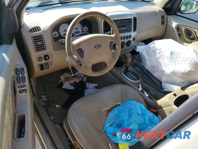Zdjęcie 9 z 14 samochodu: 2005 FORD ESCAPE LIMITED VIN:1FMYU04135KB95318 - miniatura