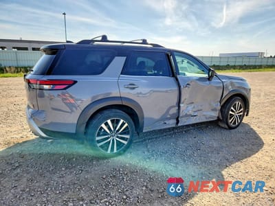 Trzecie zdjęcie samochodu z tyłu: 2025 NISSAN PATHFINDER PLATINUM VIN:5N1DR3DJ4SC264072 - miniatura