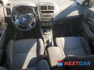 Zdjęcie 8 z 12 samochodu: 2011 MITSUBISHI OUTLANDER SPORT SE VIN:JA4AP4AUXBZ015395 - miniatura