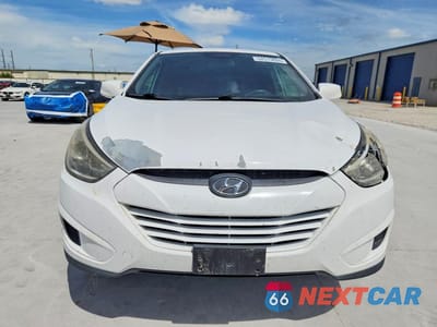 Piąte zdjęcie samochodu w środku: 2015 HYUNDAI TUCSON GLS VIN:KM8JT3AFXFU086754 - miniatura