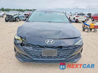 Piąte zdjęcie samochodu w środku: 2021 HYUNDAI ELANTRA VIN:5NPLM4AG6MH030276 - miniatura